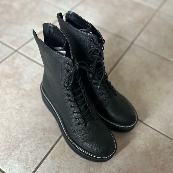 Kendall & Kylie Shoes - NWOT combat boots